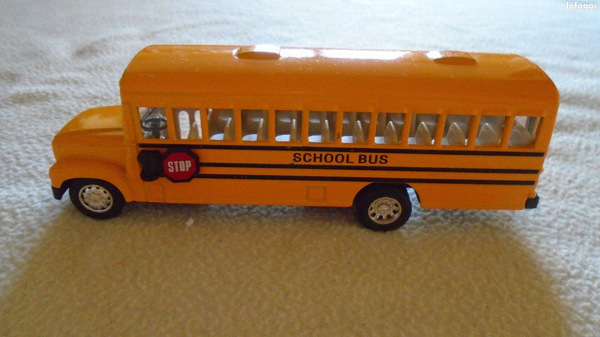 Iskolabusz - fém - sárga-fekete - "Kinsfun"gyártm. - újszerű
