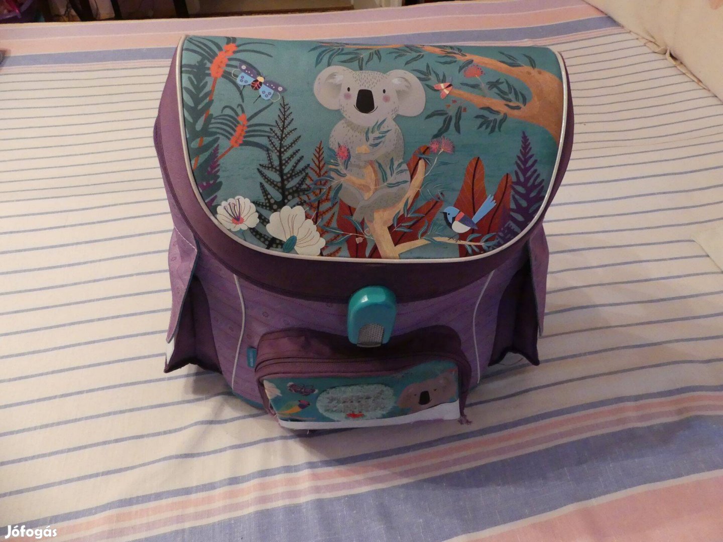 Iskolatáska, ARS UNA, I-IV. osztályos részére.4.000.-Ft