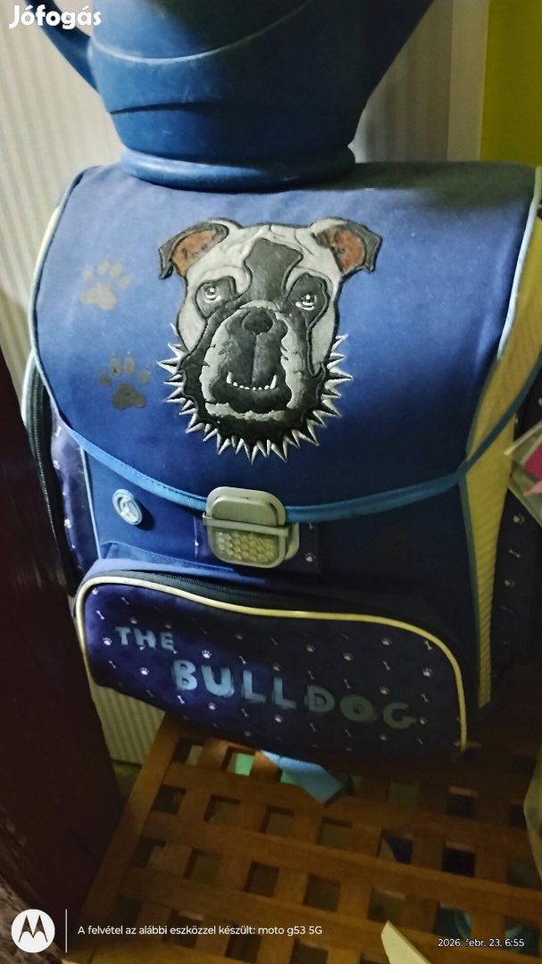 Iskolatáska hátizsák