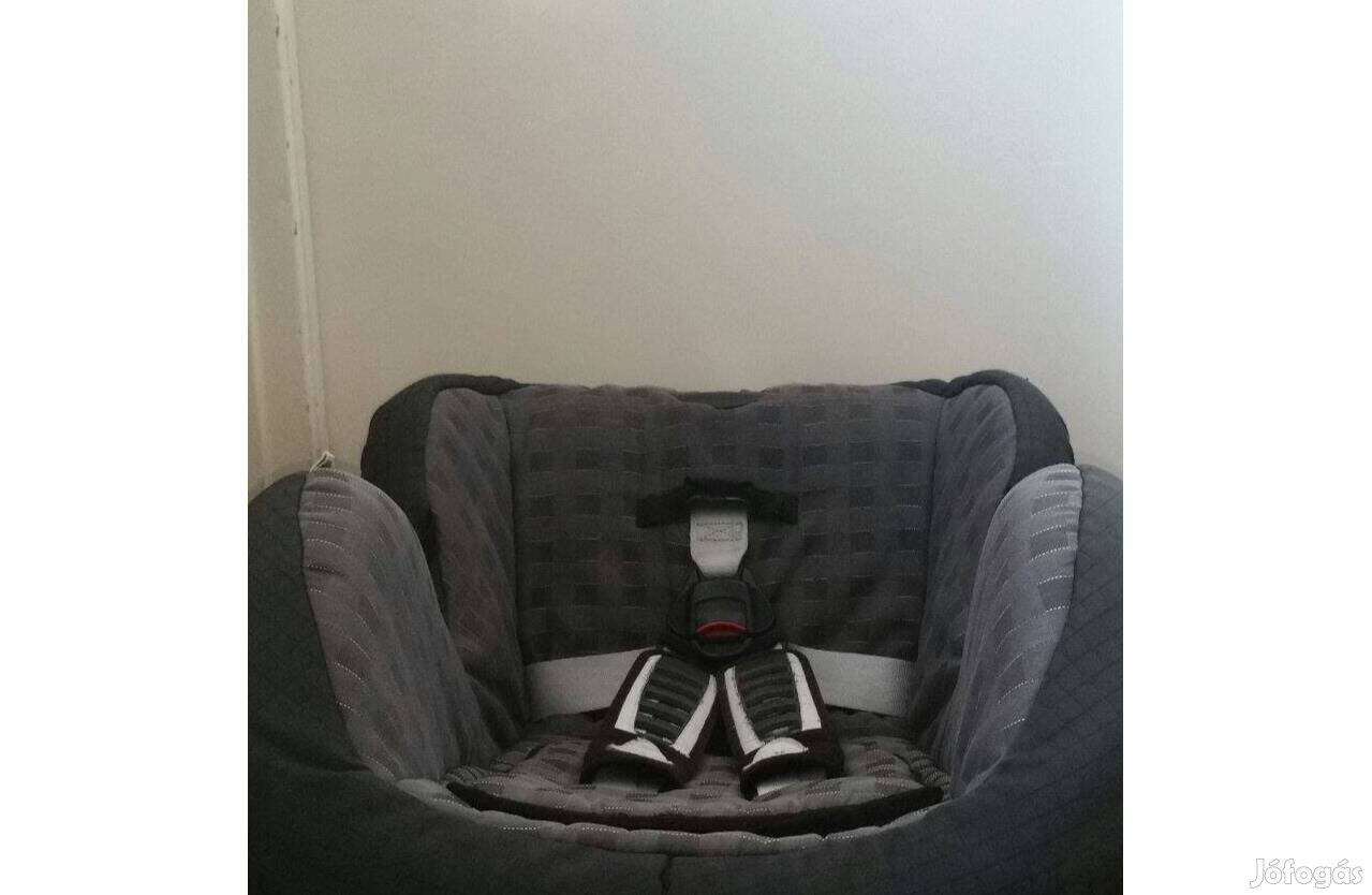 Isofix vagy öves is! Tiszta Újszerű Römer gyerekülés 5 évesig! Jó ADAC