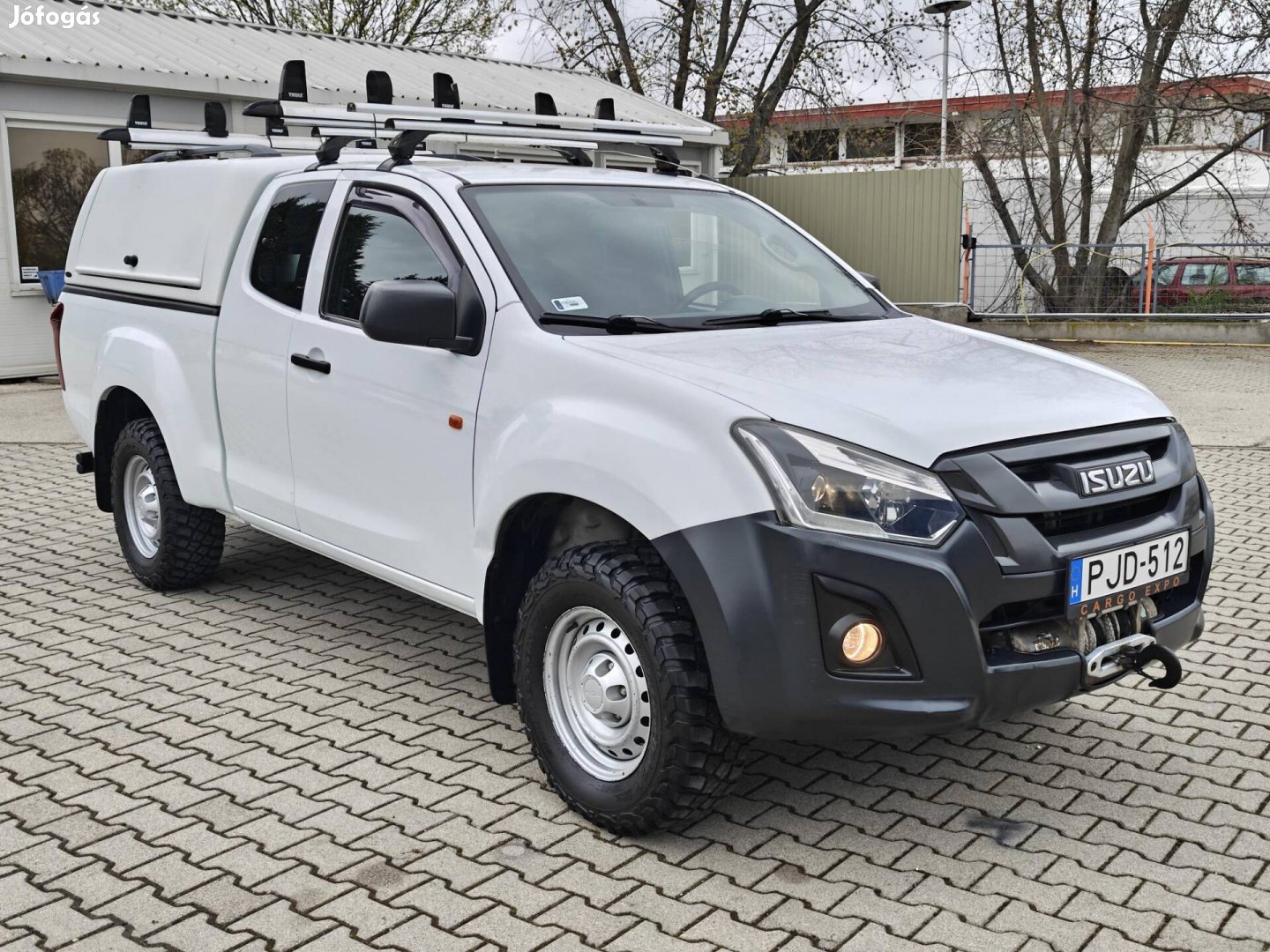 Isuzu D-Max 1.9 D LS 163LE Csörlő Tetőcsomagt