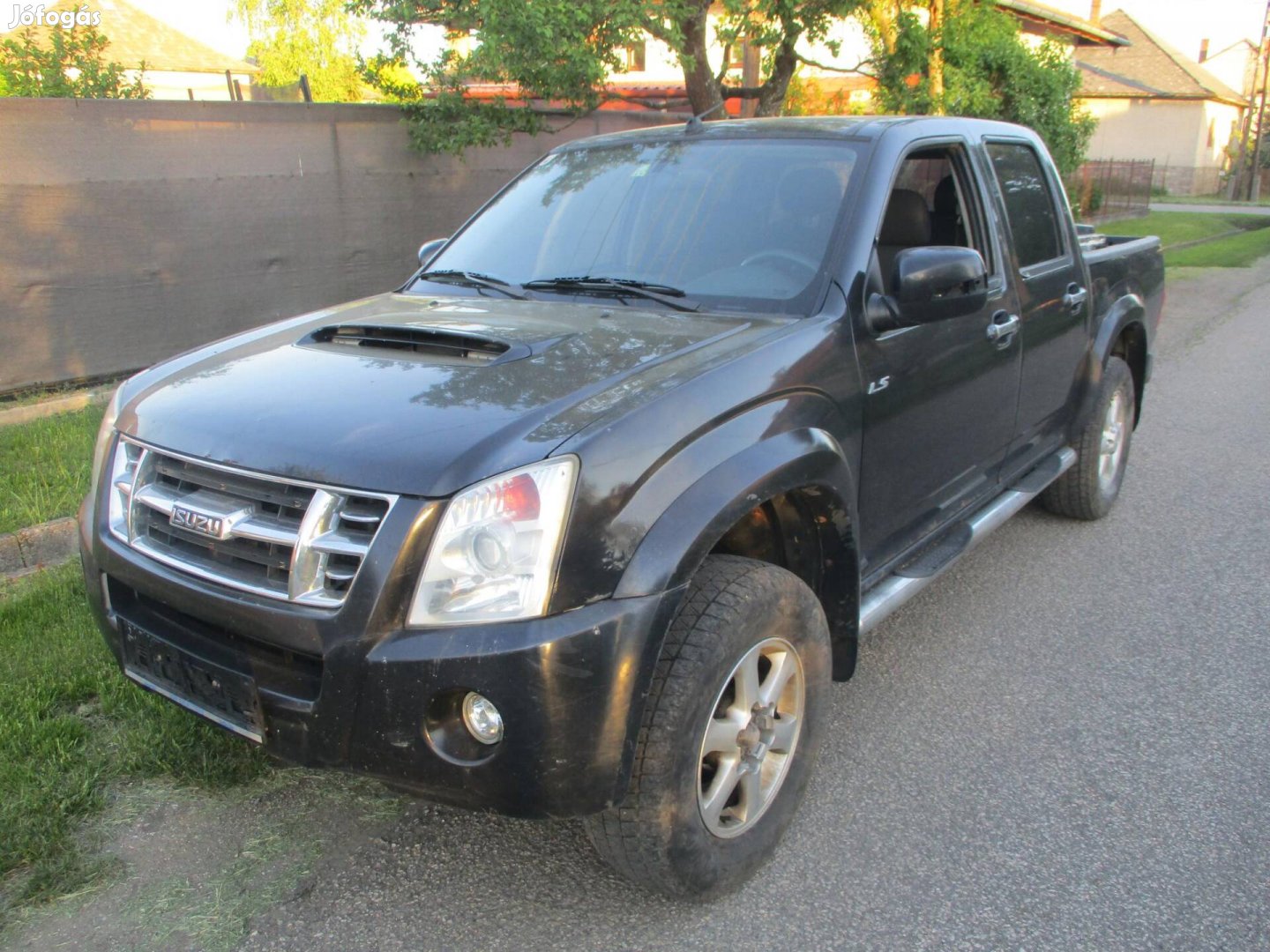 Isuzu D-Max 2.5 D Crew L