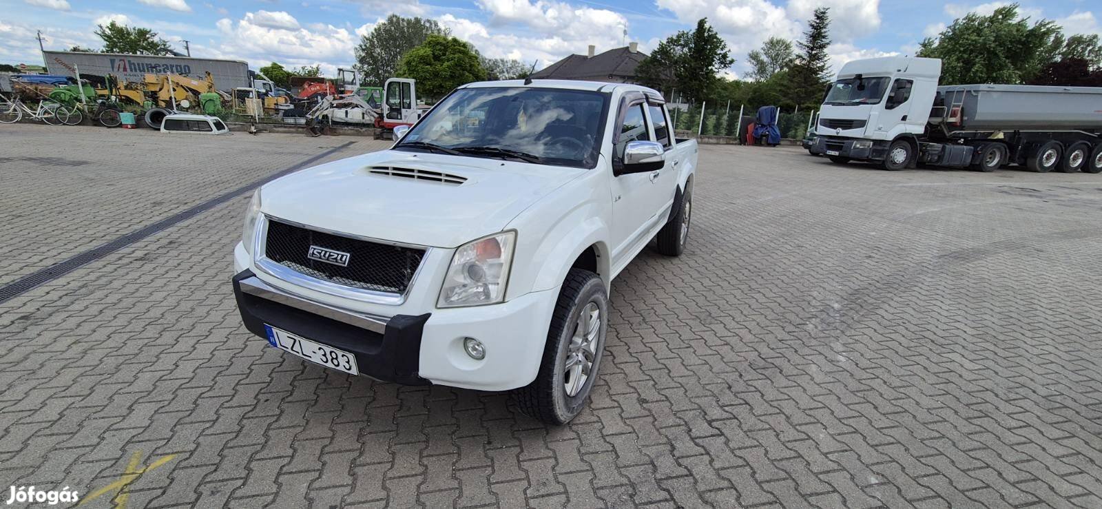 Isuzu D-Max 3.0 D Crew LS (Automata)