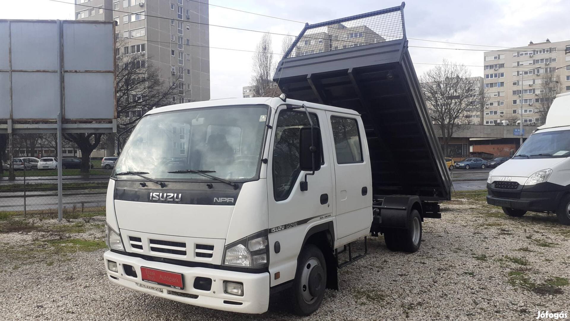 Isuzu N-Széria 3.5m Plató.3Oldalra BILL.Vonóhorog