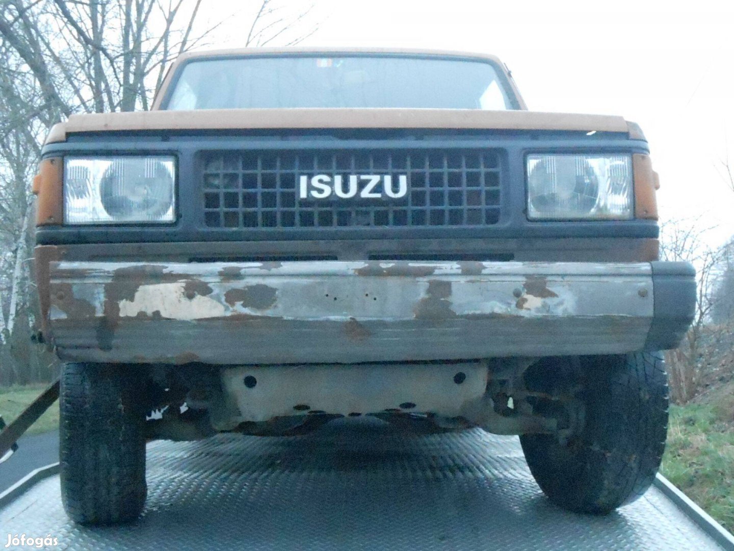 Isuzu Trooper 4WD,DLX,Svájci,benzines terepjáró,papirok nélkűl
