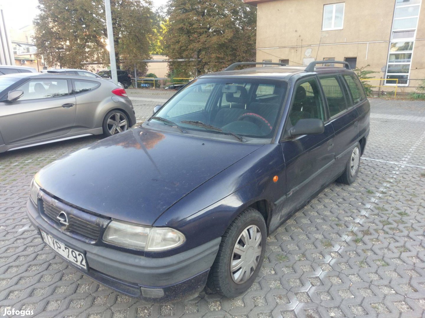 Isuzu motoros F astra