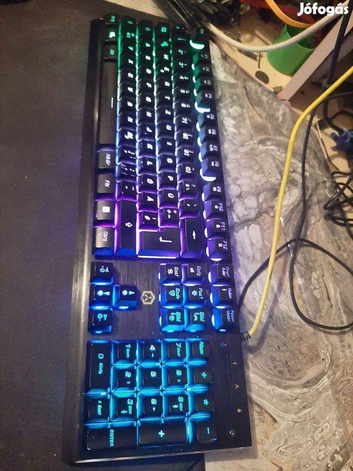 Isy RGB Gamer billentyűzet