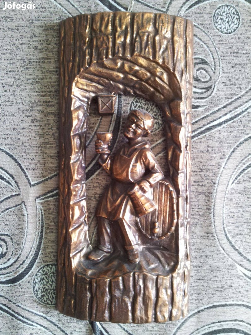 Iszákos mulatozó figura falikép réz