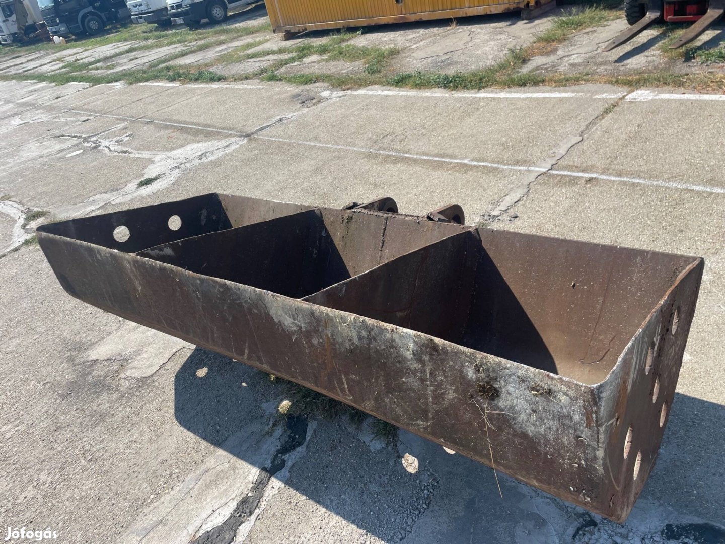 Iszapolókanál, munkagép kanál, markoló