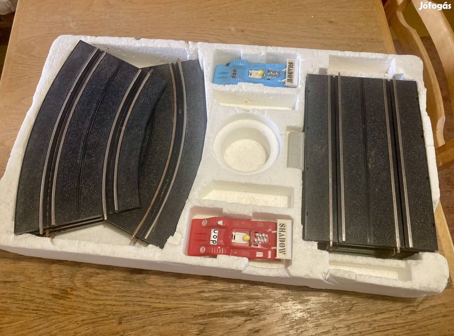 Ites Autodraha Shadow. 90 mm-es pályatávú, döntött kanyarú