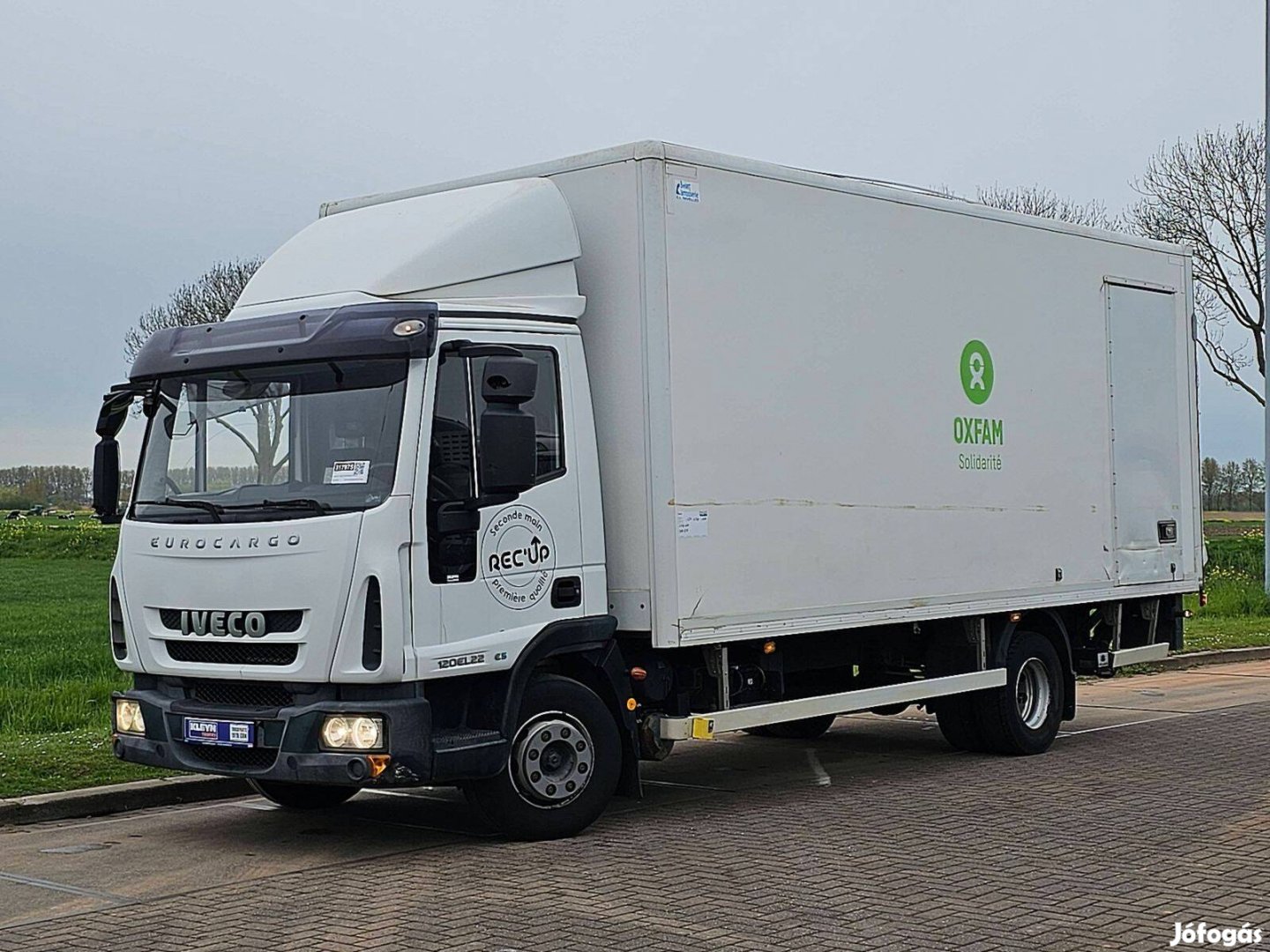 Iveco 120E18 Eurocargo / Futásteljesítmény: 267.715 km / Lízing