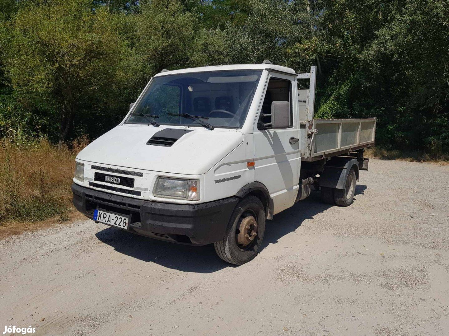 Iveco 35-10 billentő platós 2.8TD