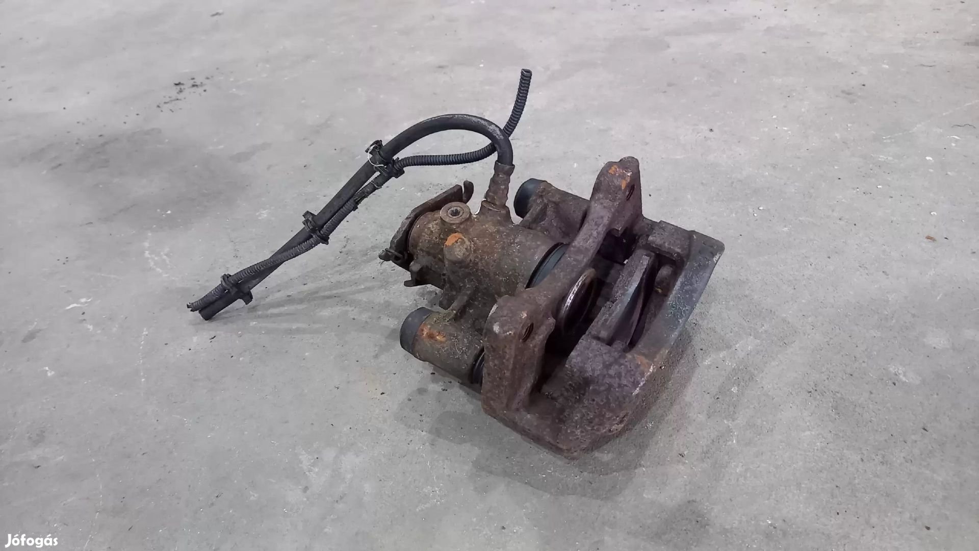 Iveco DAILY 00- Bal hátsó fék féknyereg csúszka fékmunkaheng