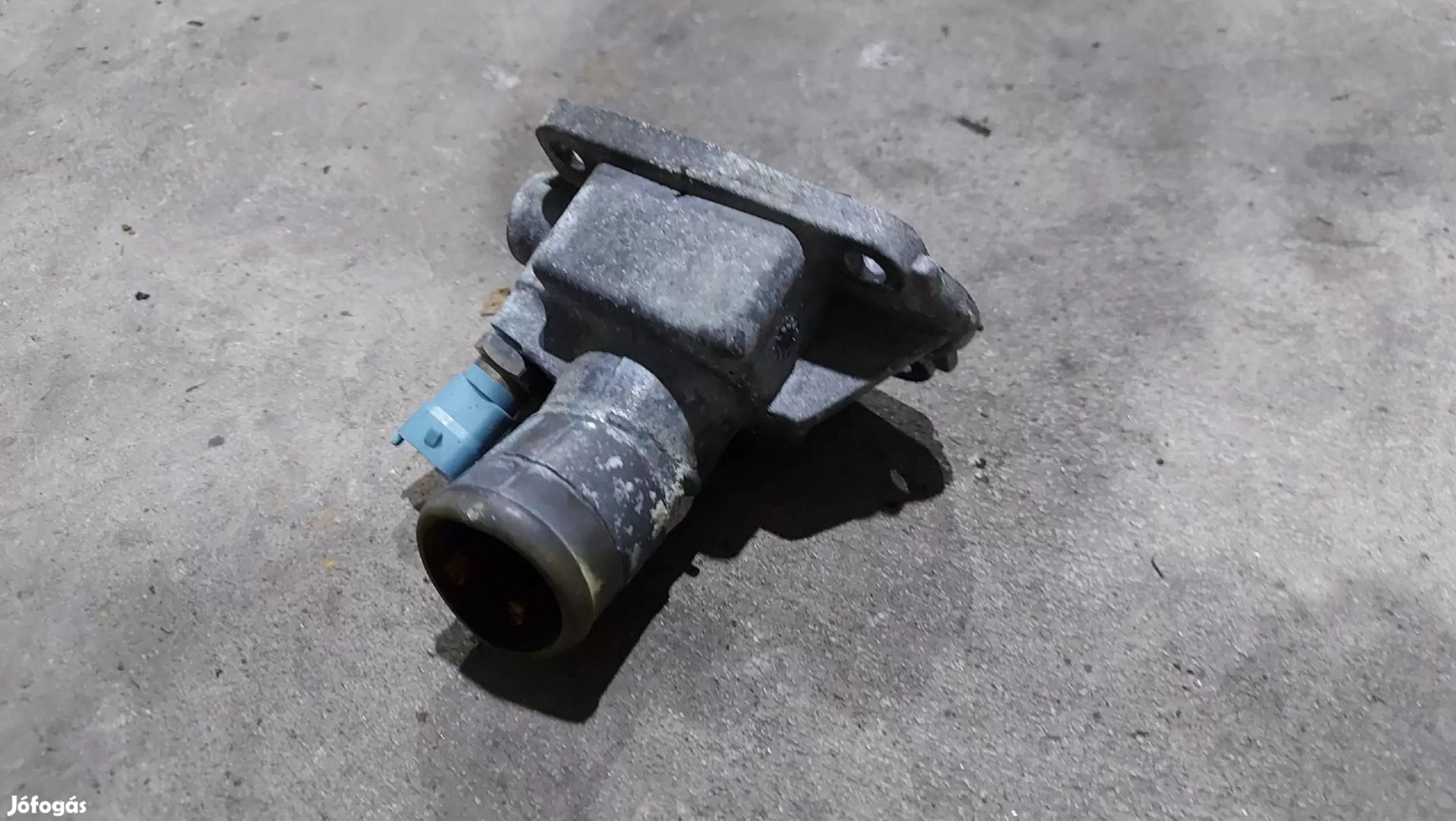 Iveco DAILY 06- 3.0 Termosztátház termosztát ház jeladó