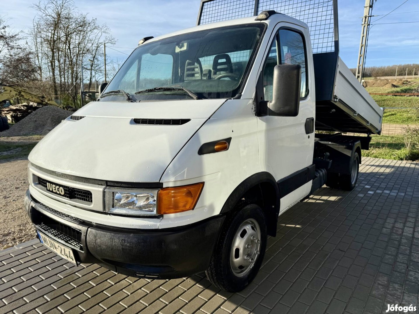 Iveco Daily 35C13 Billenőplató billencs 