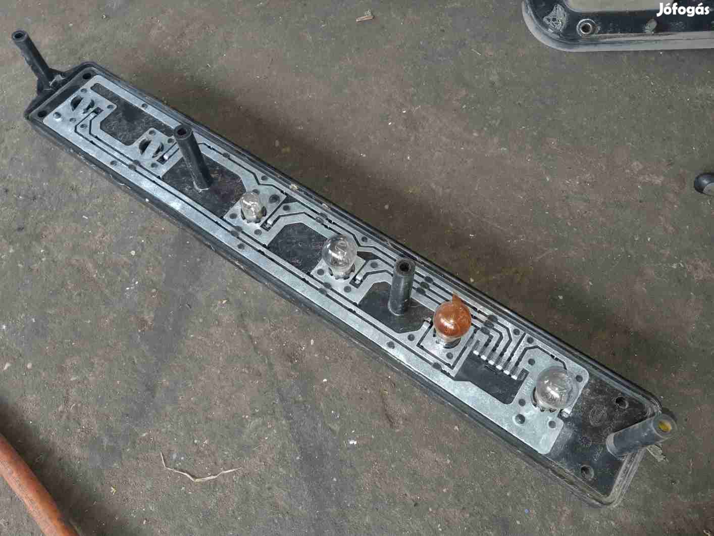 Iveco Daily Hátsó Lámpa Foglalat