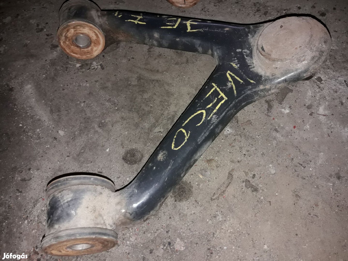 Iveco Daily Jobb Első Felső Lengőkar