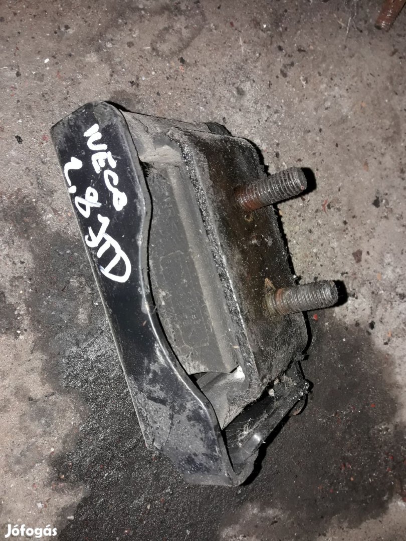 Iveco Daily Motortartó Bak