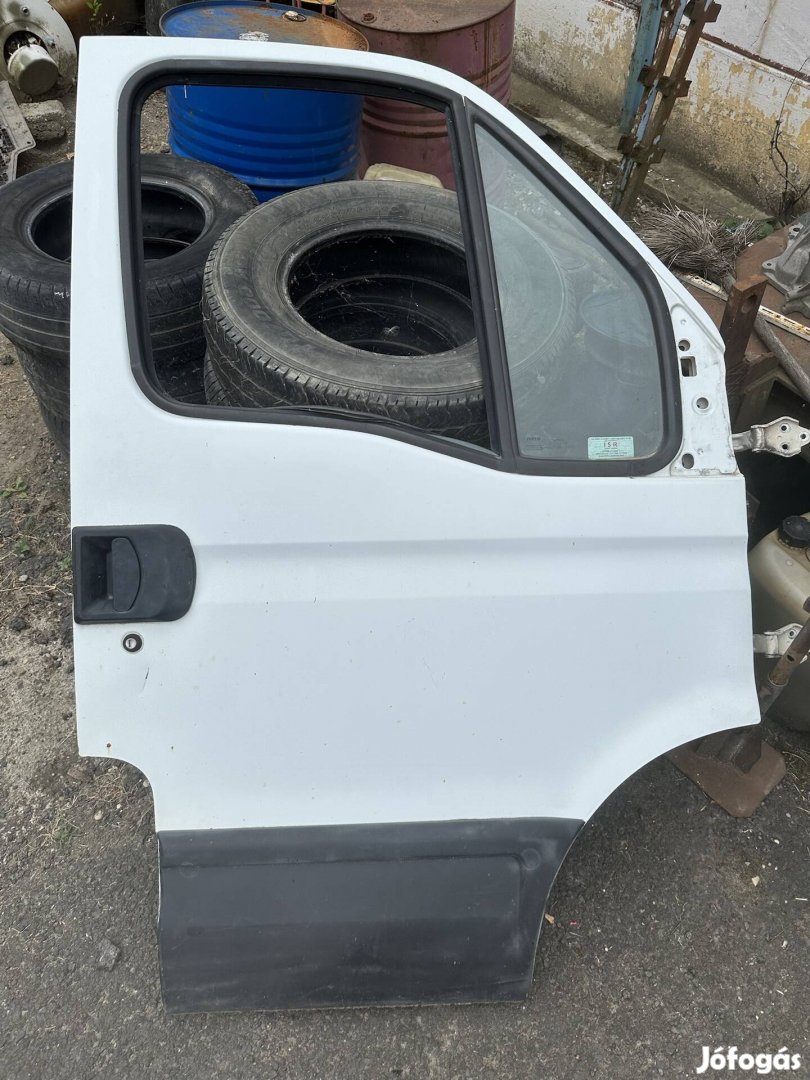 Iveco Daily ajto jobb elso