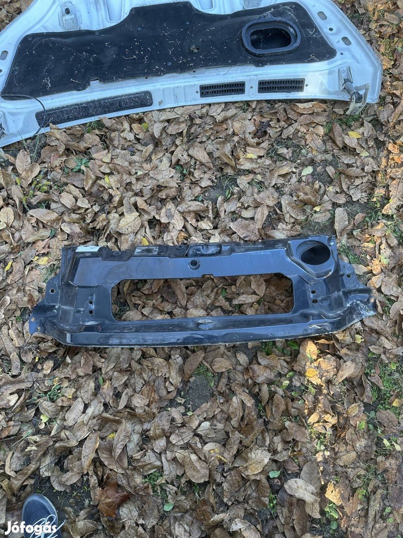 Iveco Daily homlokfal