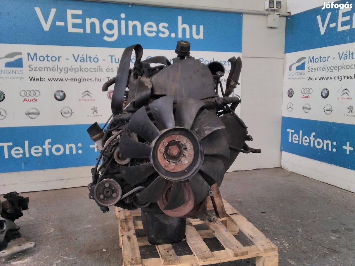 Iveco F1AE0481U bontott motor