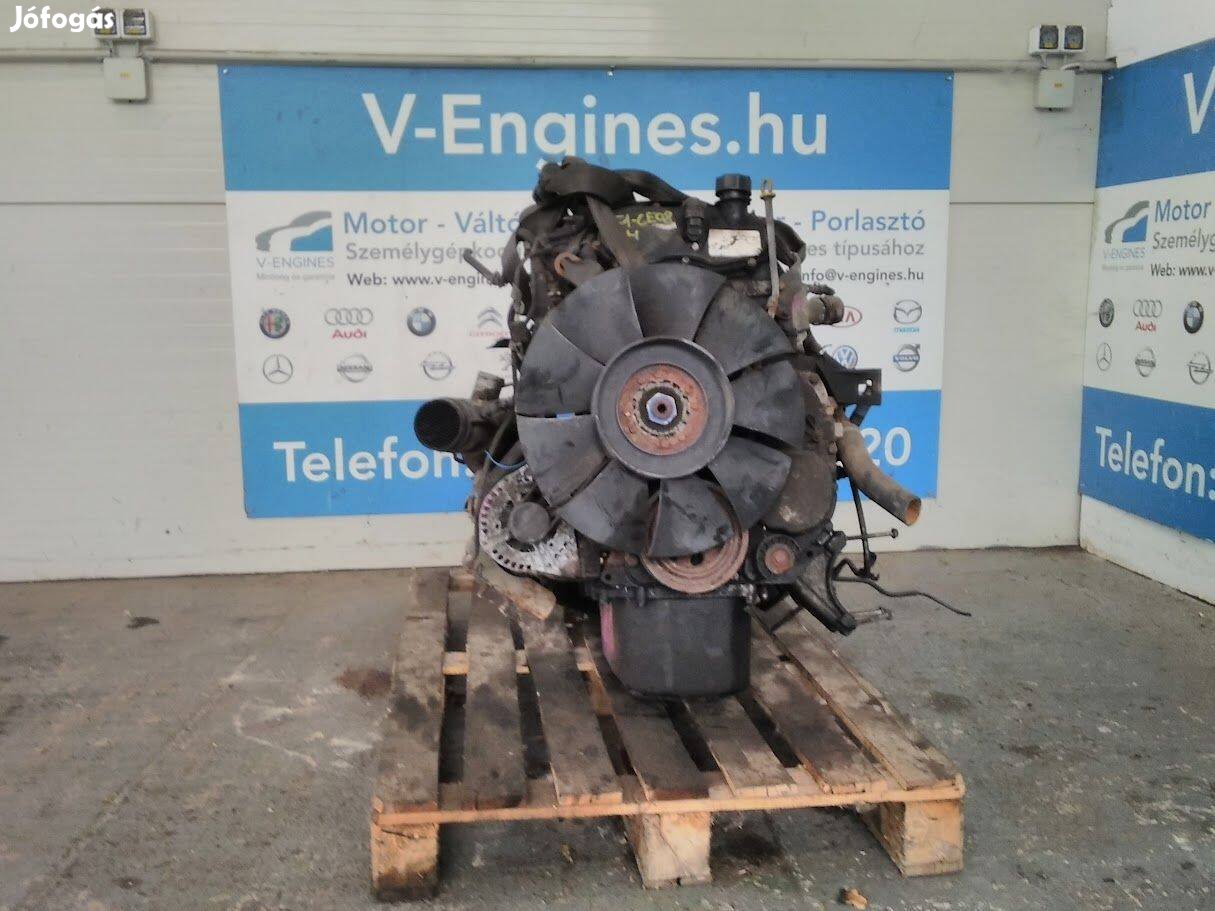 Iveco F1CE0481H bontott motor