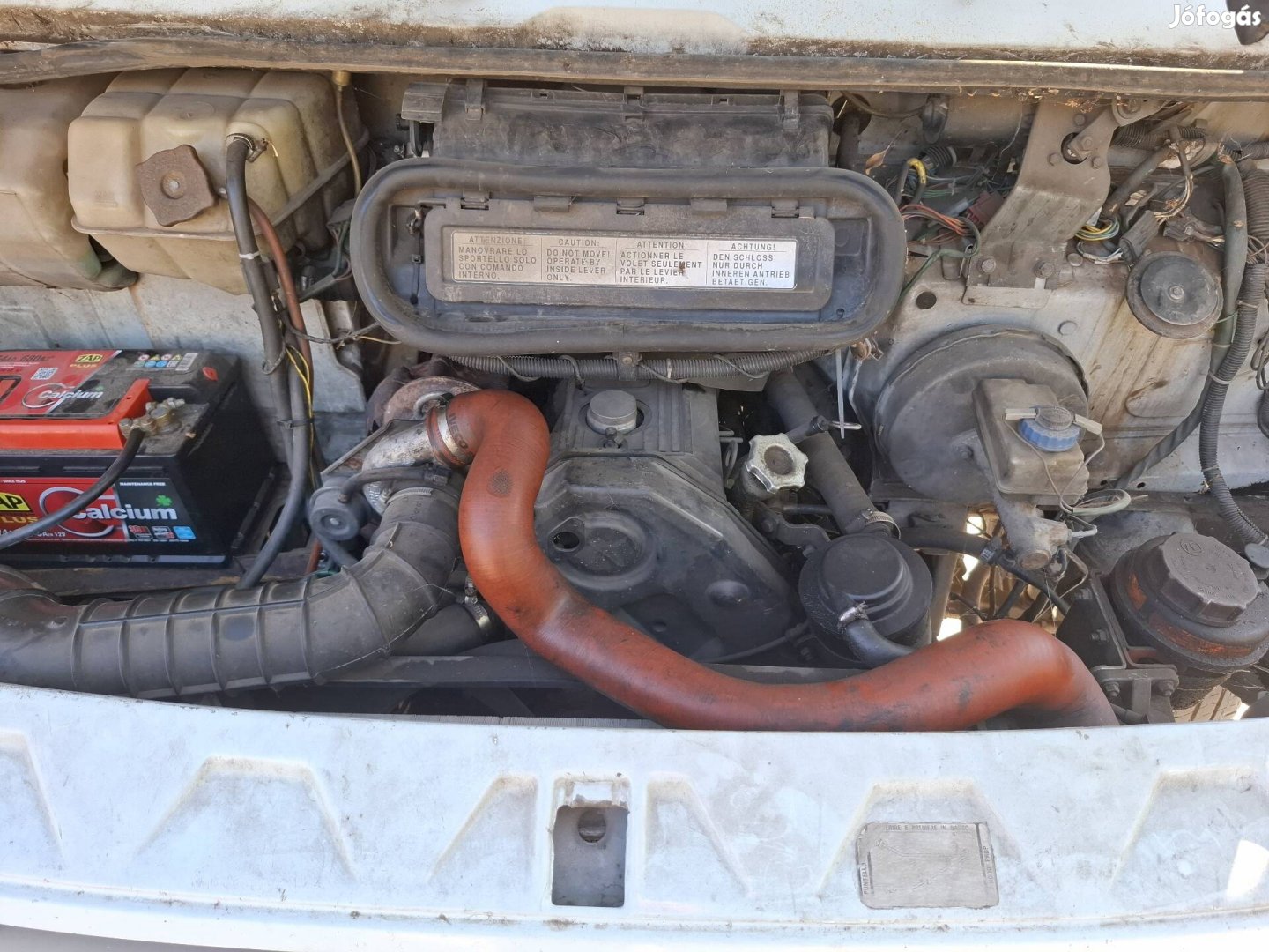 Iveco daily bontott alkatrészek 