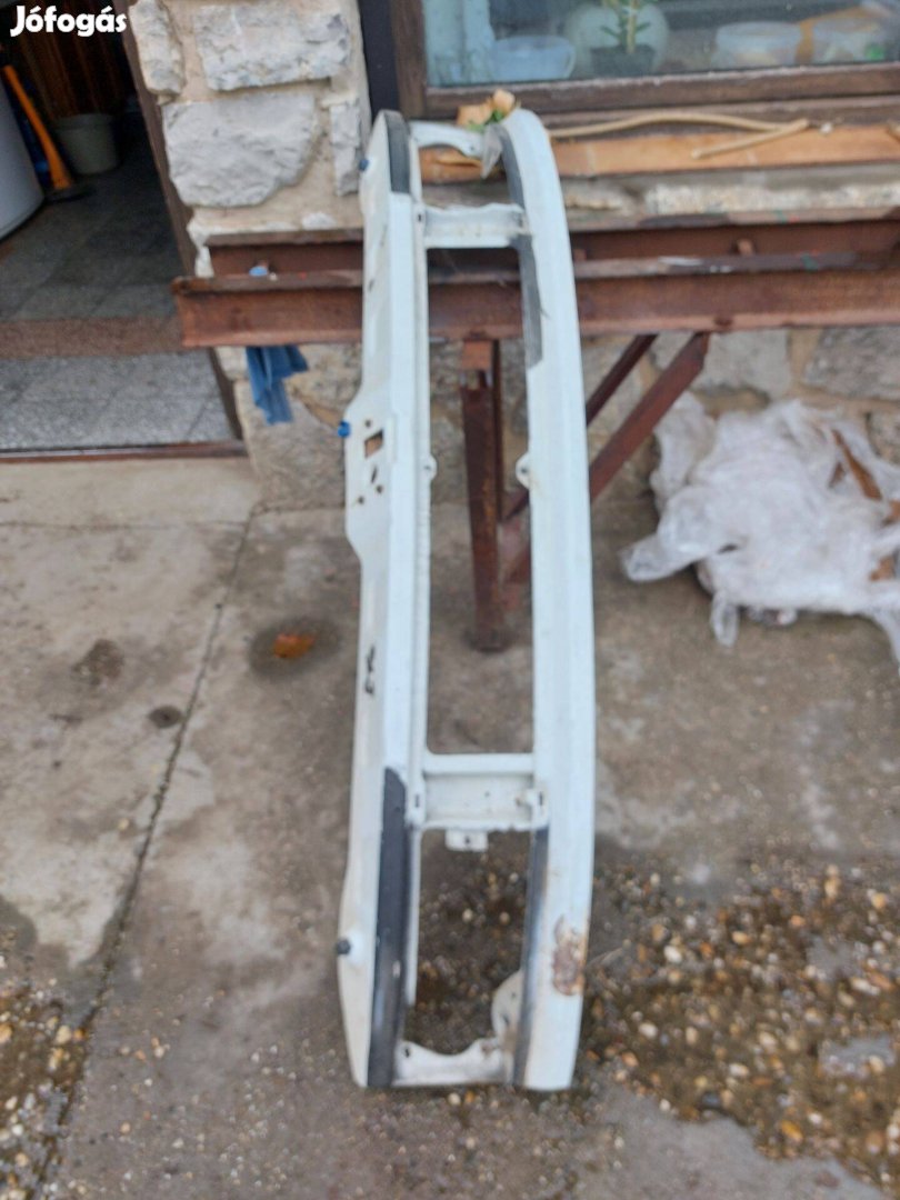 Iveco daily homlokfal