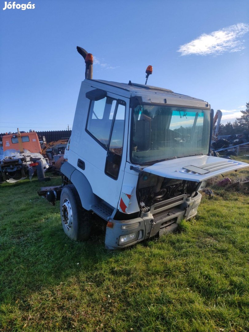 Iveco kabin eladó, cserélhető. Végkiárusítás