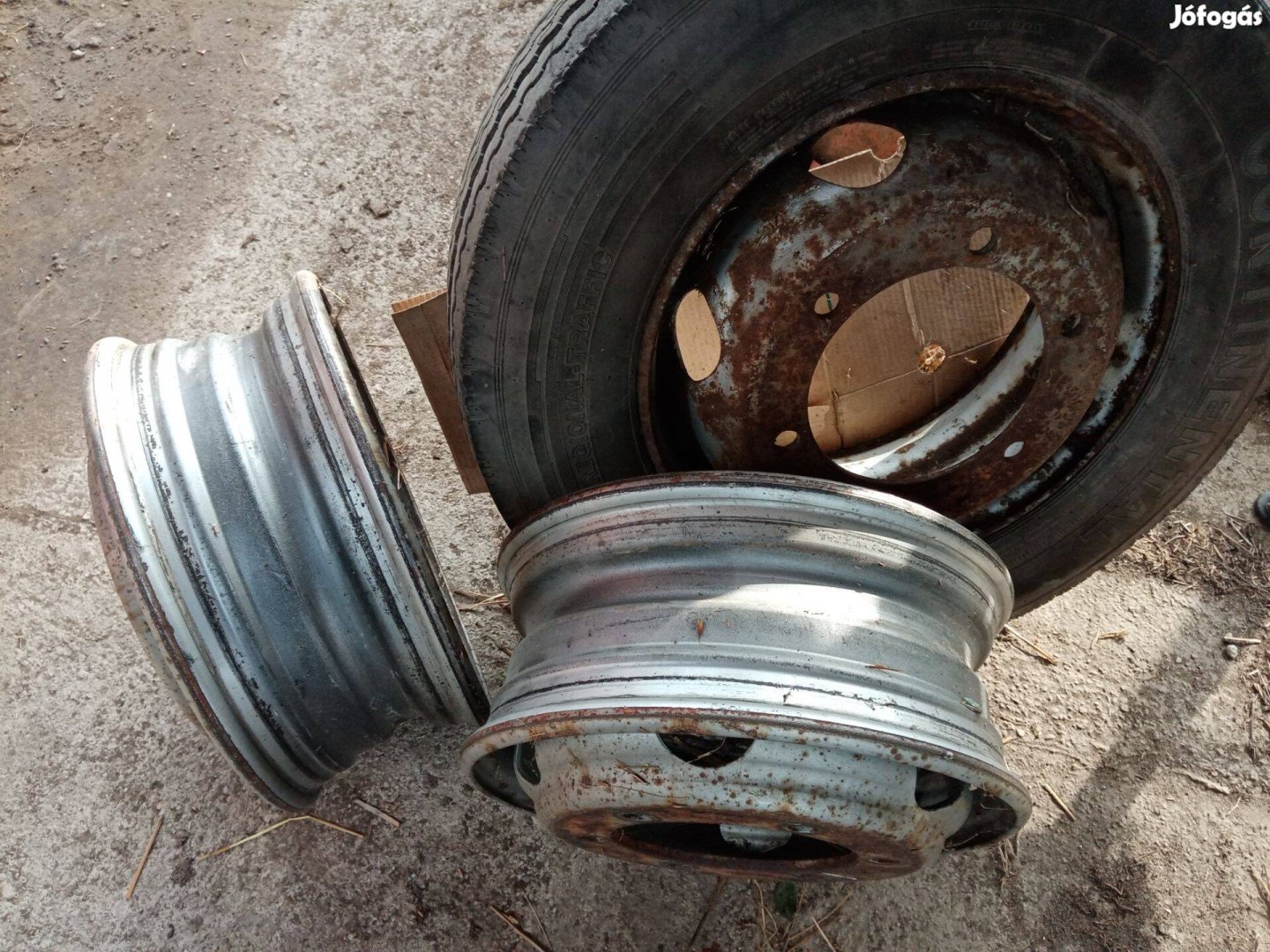 Iveco plató, komplett kerék, felnik eladók