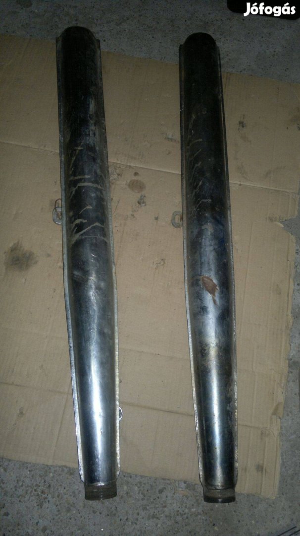 Izs 350 kipufogo pár