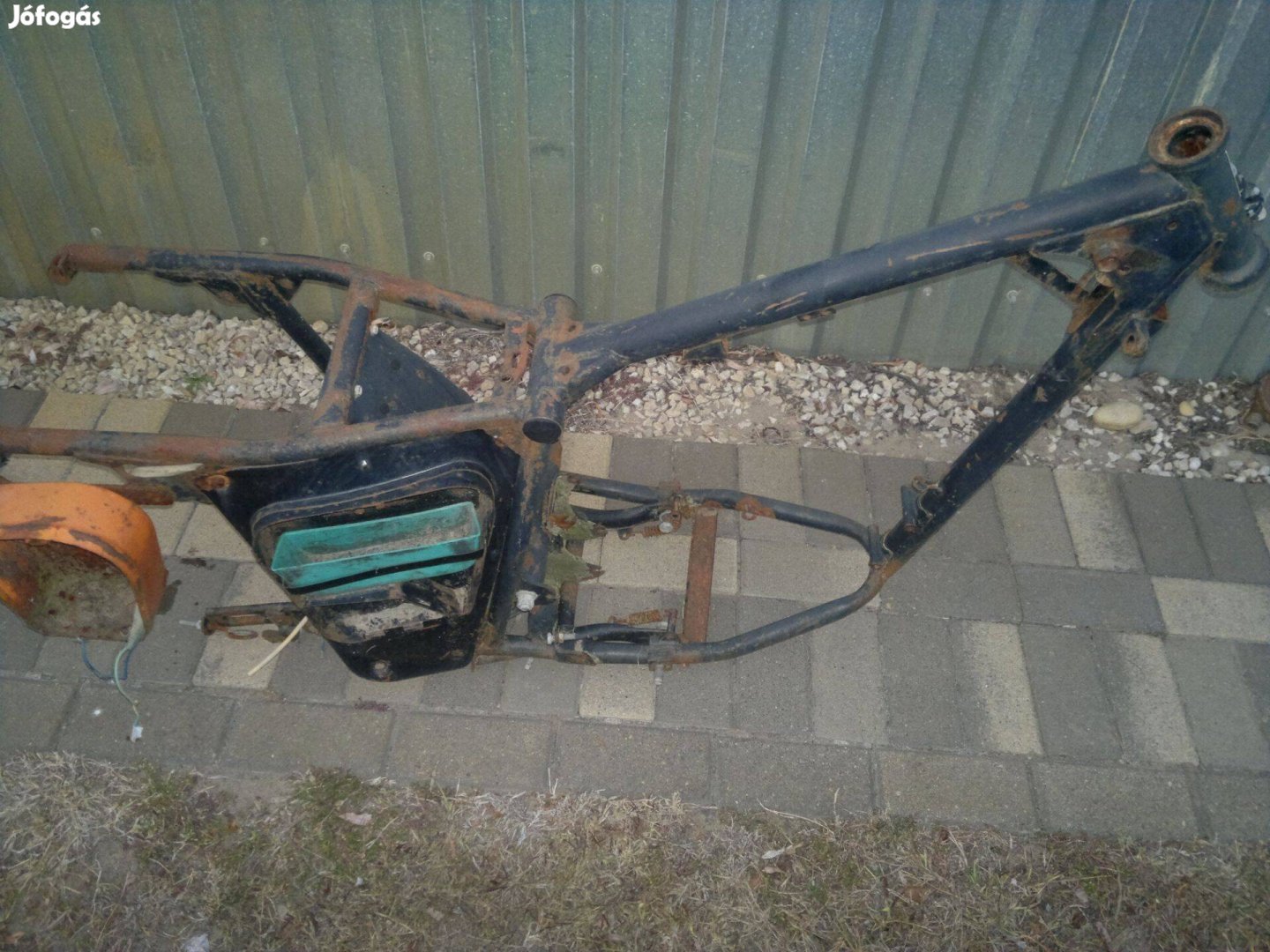 Izs 350 váz also stenderrel,lengö villával