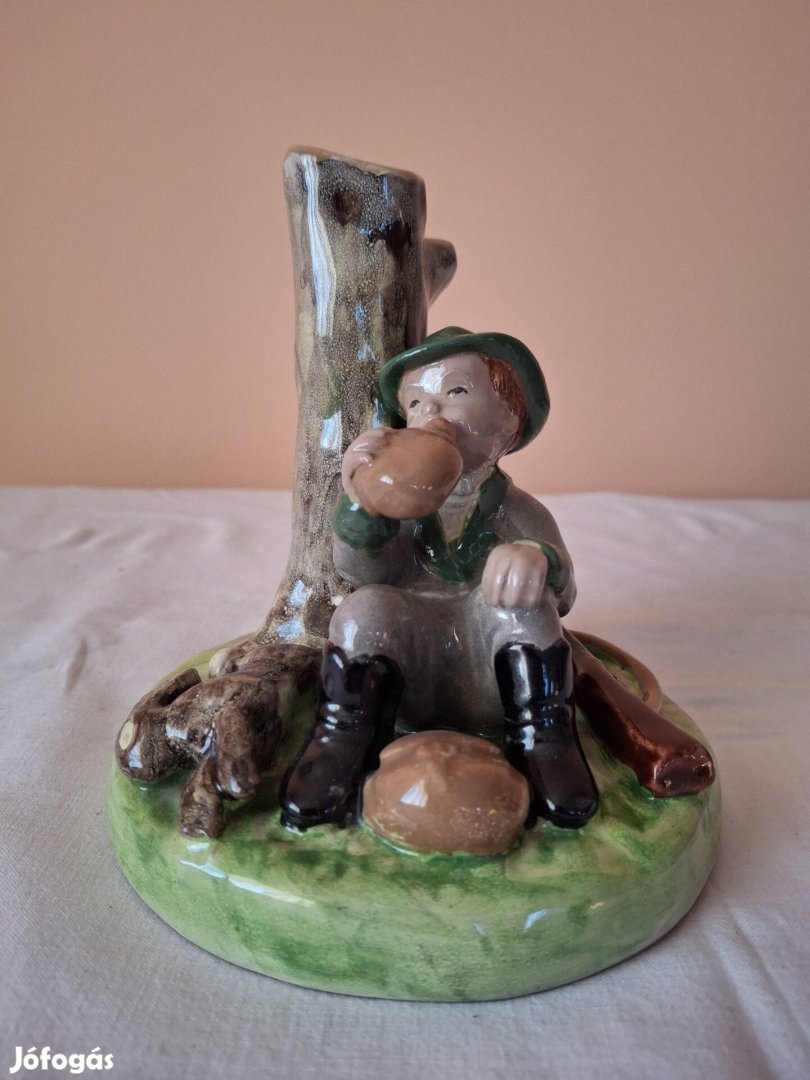 Izsépy mázas kerámia