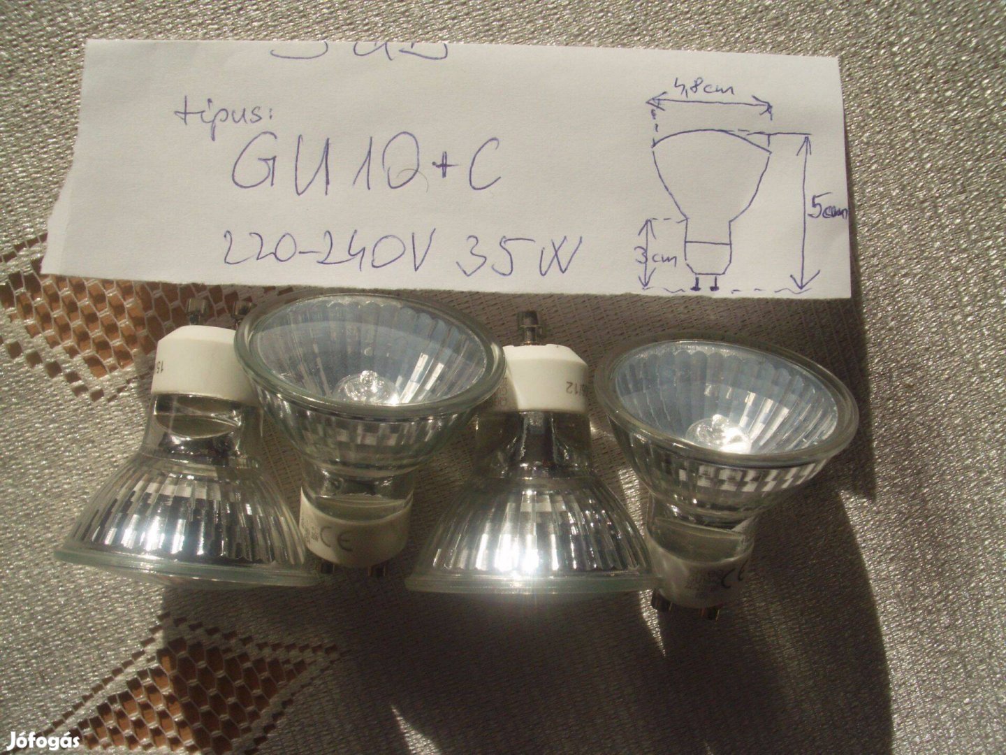 Izzó-garnitura, új típusa GU 10C 220-230V 35W