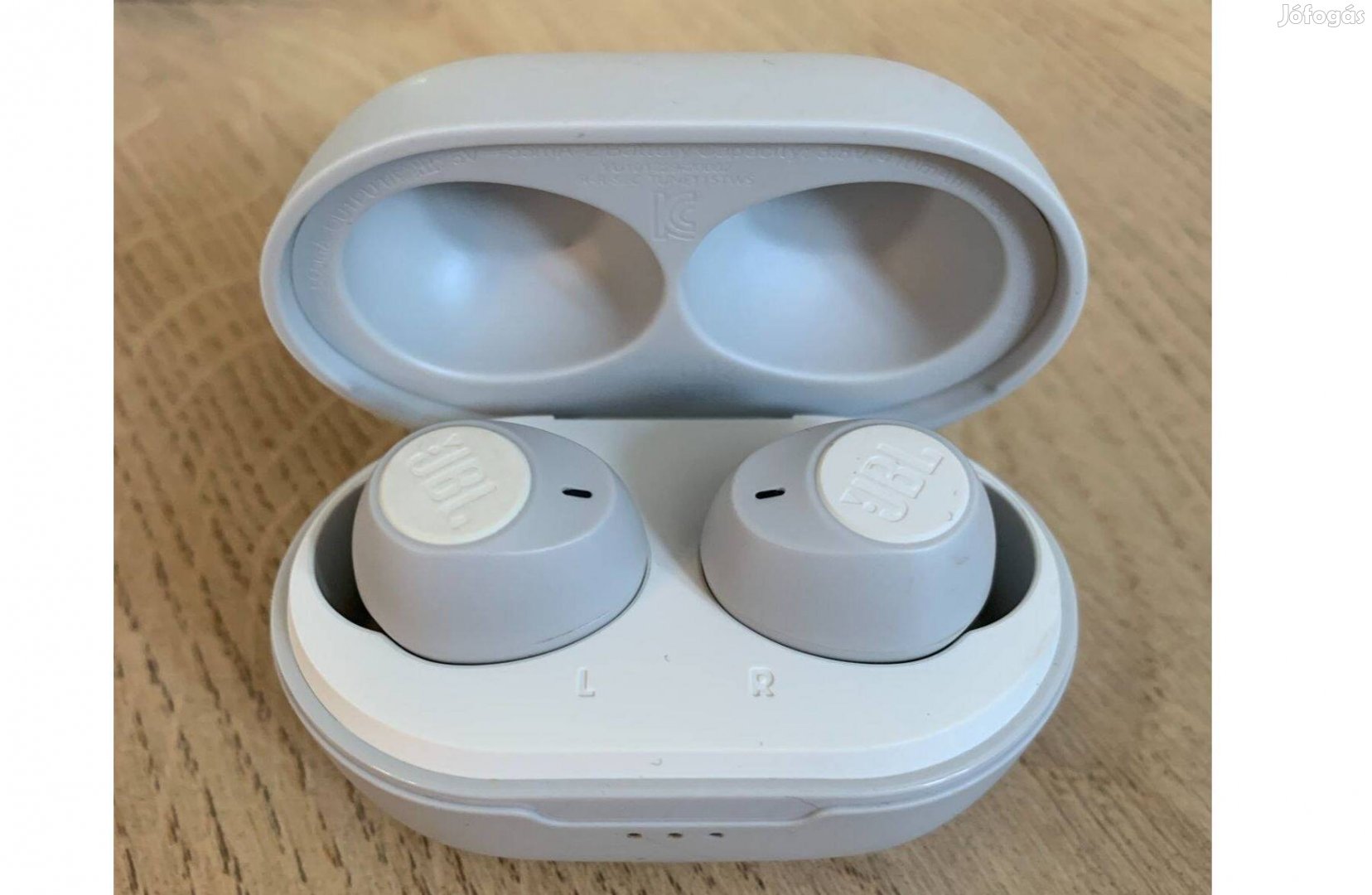 JBL Bluetooth füles ingyen postázva