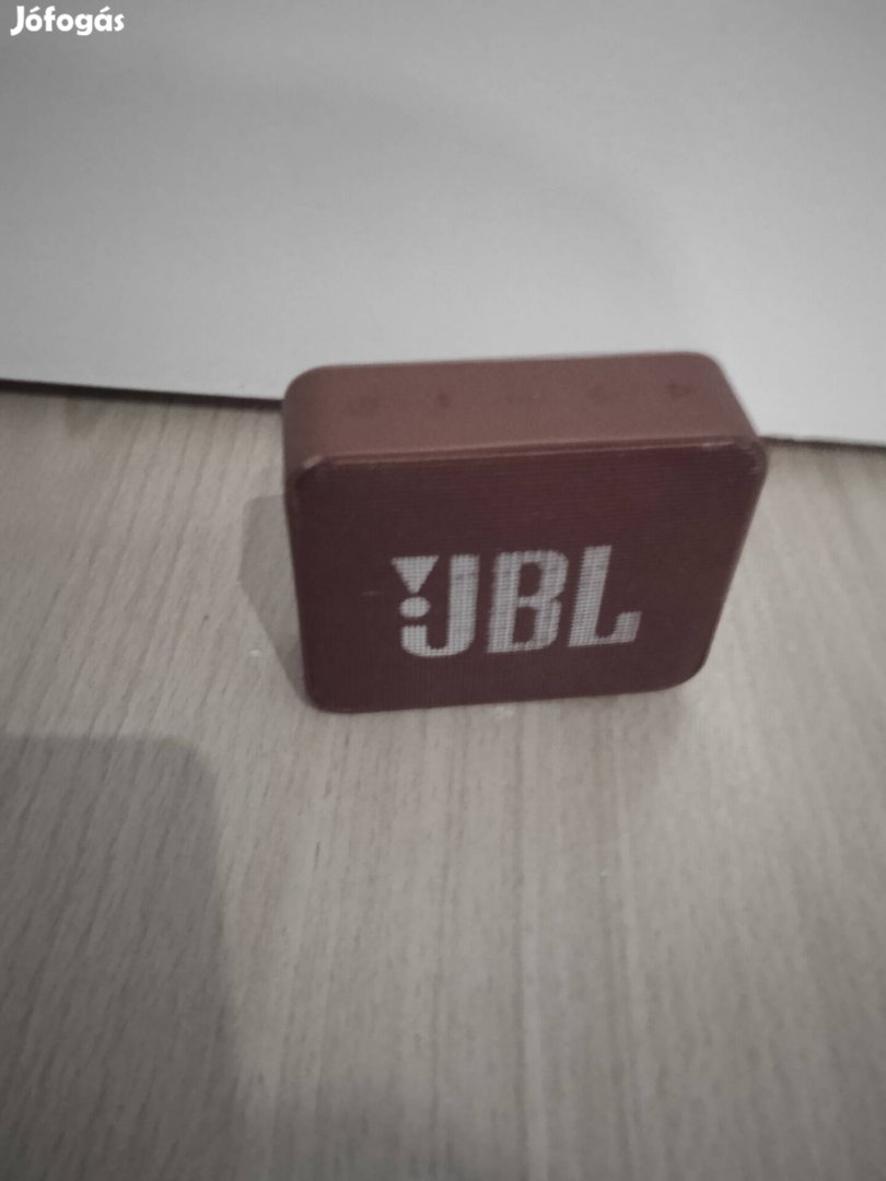 JBL Bluetooth hangszóró