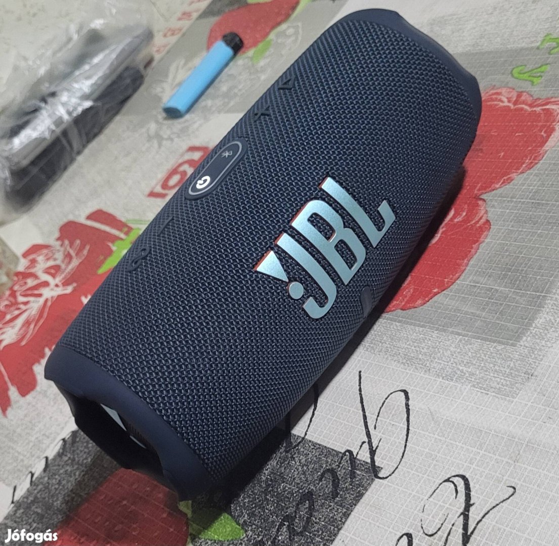 JBL Charge 5