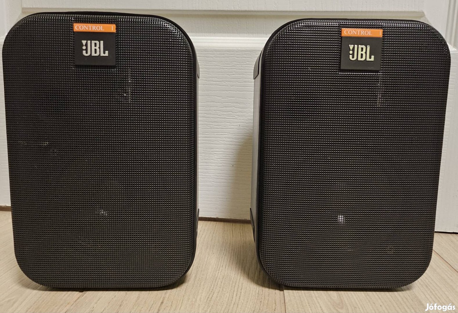 JBL Control 1 Hangfalpár szép állapotban