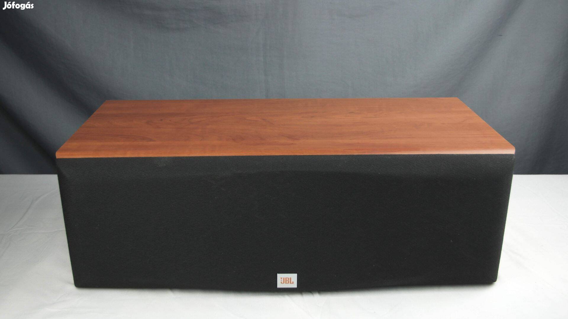 JBL EC35 center hangfal