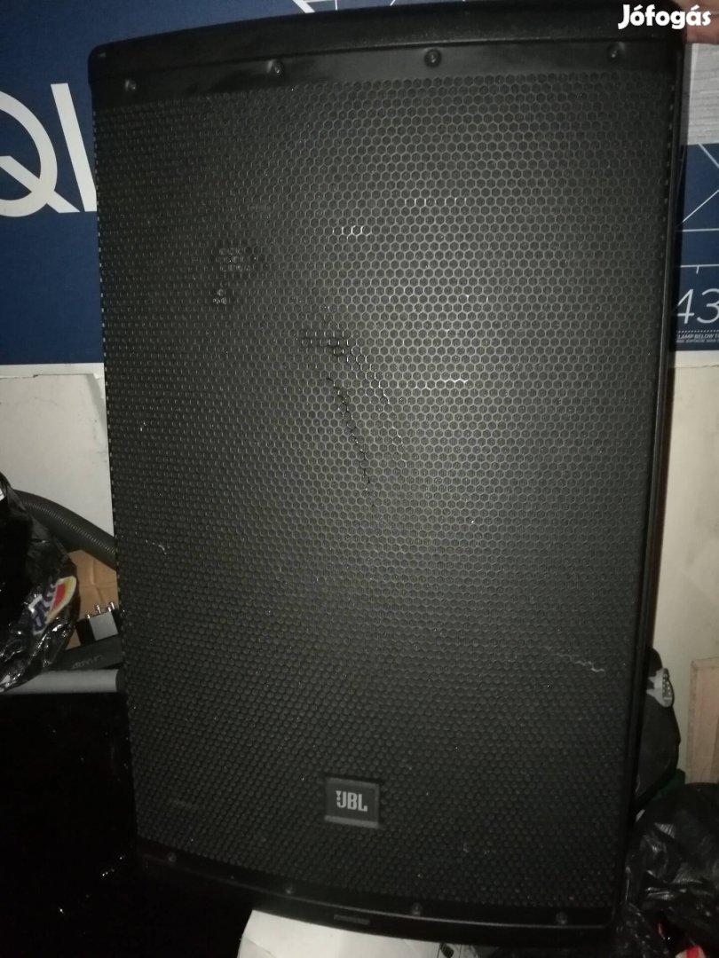 JBL EON 615 aktív hangfal újszerű eladó