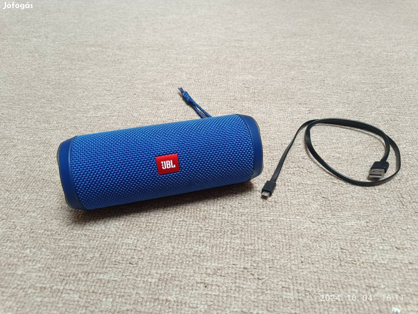 JBL Flip 4 bluetooth-os hordozható hangszóró 