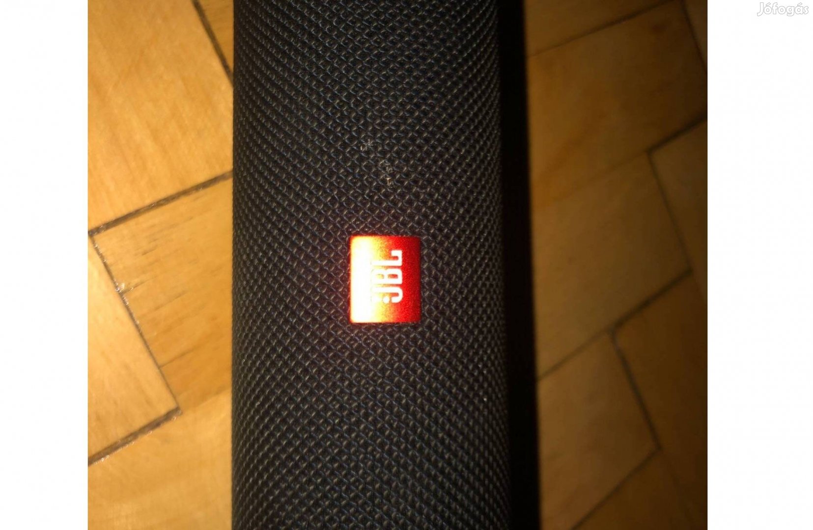 JBL Flip 4 hangszóró