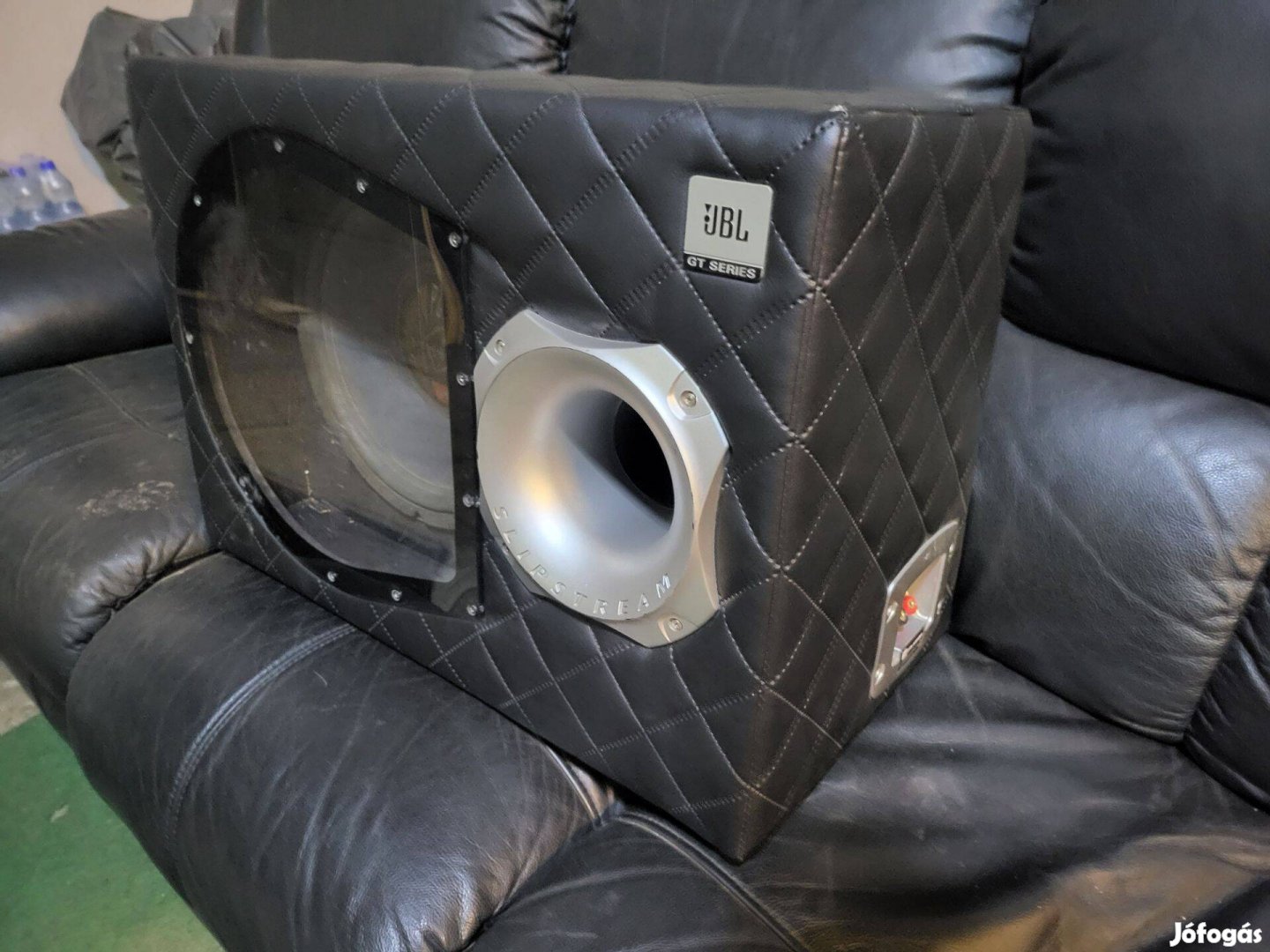 JBL GT122 mélyláda (280/140w, 95db)