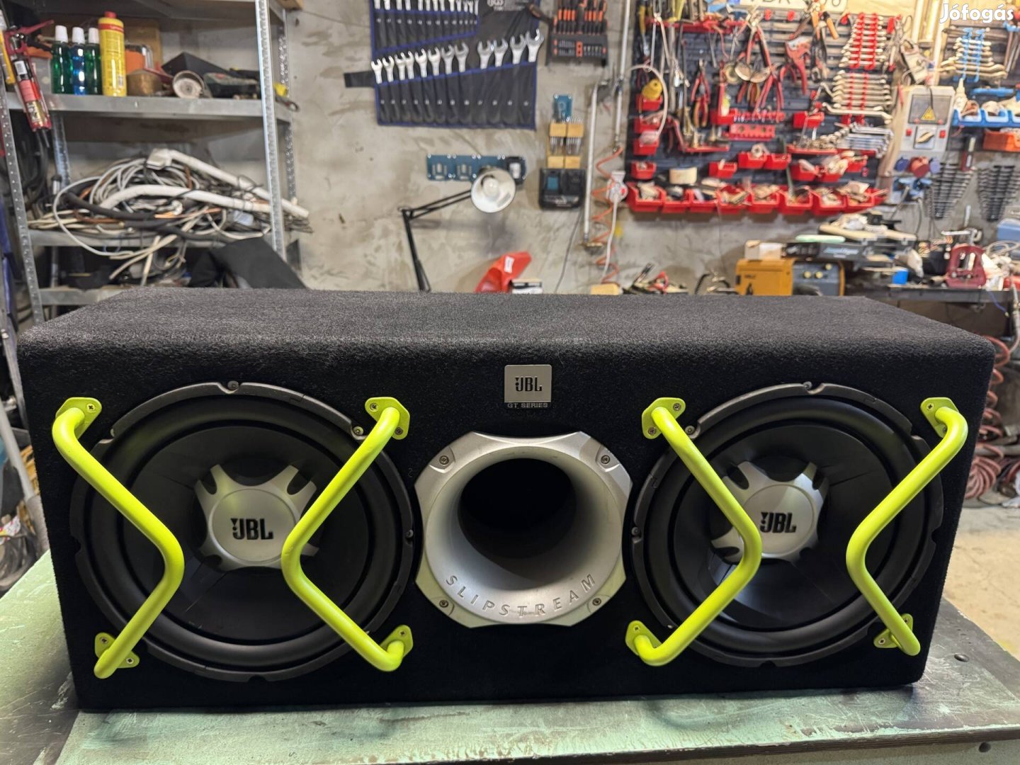 JBL GT5 2402BR mélyláda