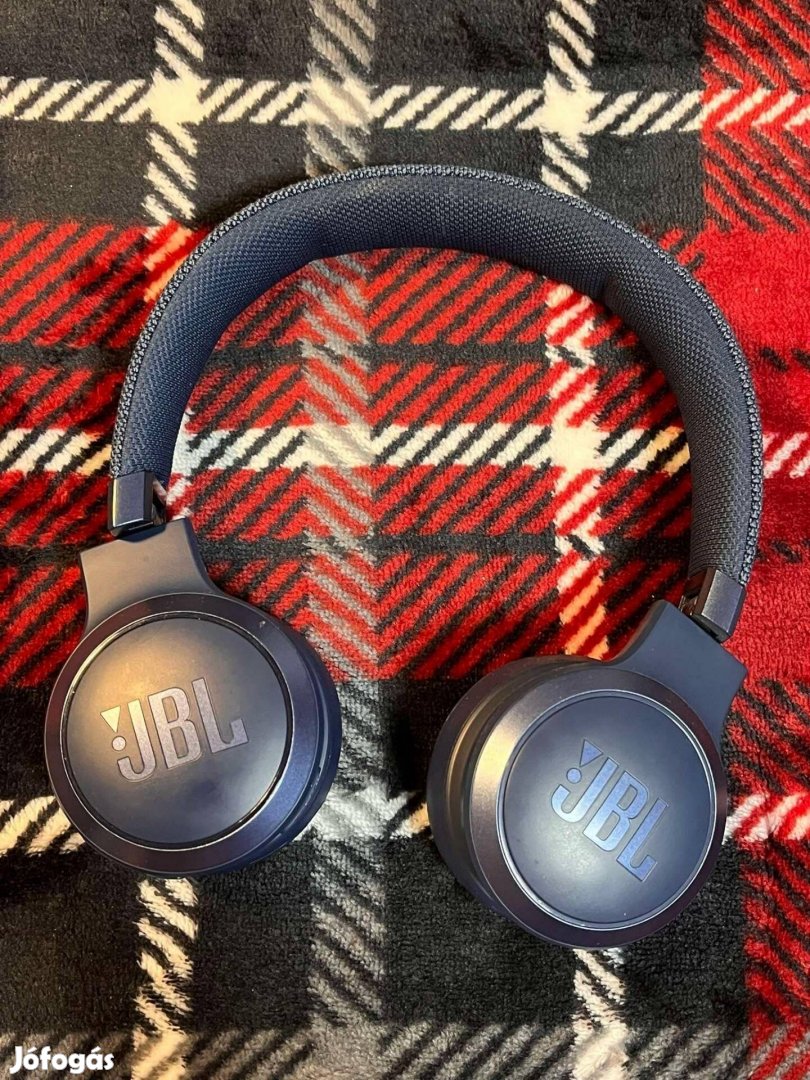 JBL LIVE 460NC