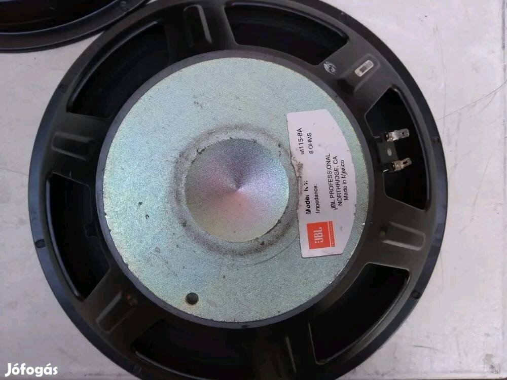 JBL M115-8A   Mélynyomó