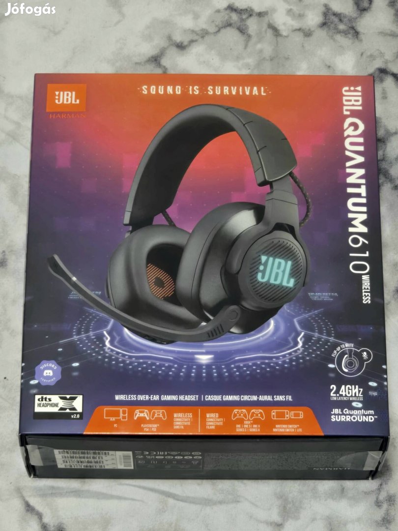 JBL Quantum 610 fejhallgató.