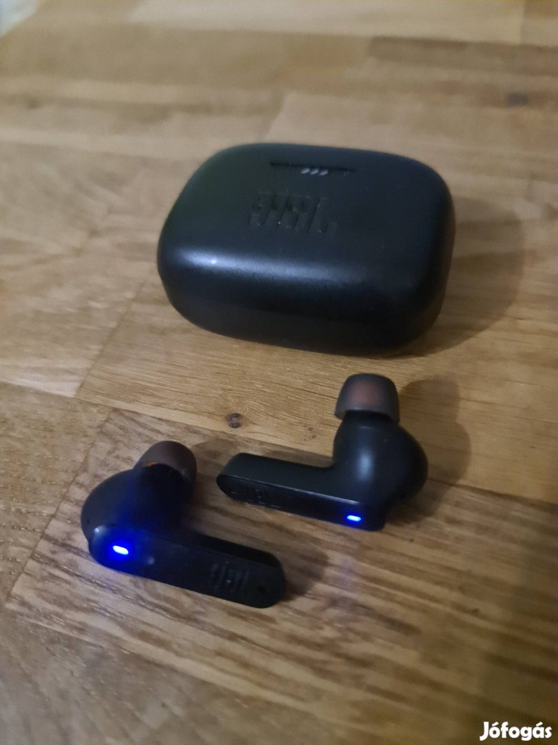 JBL Tune230NC TWS fülhallgató