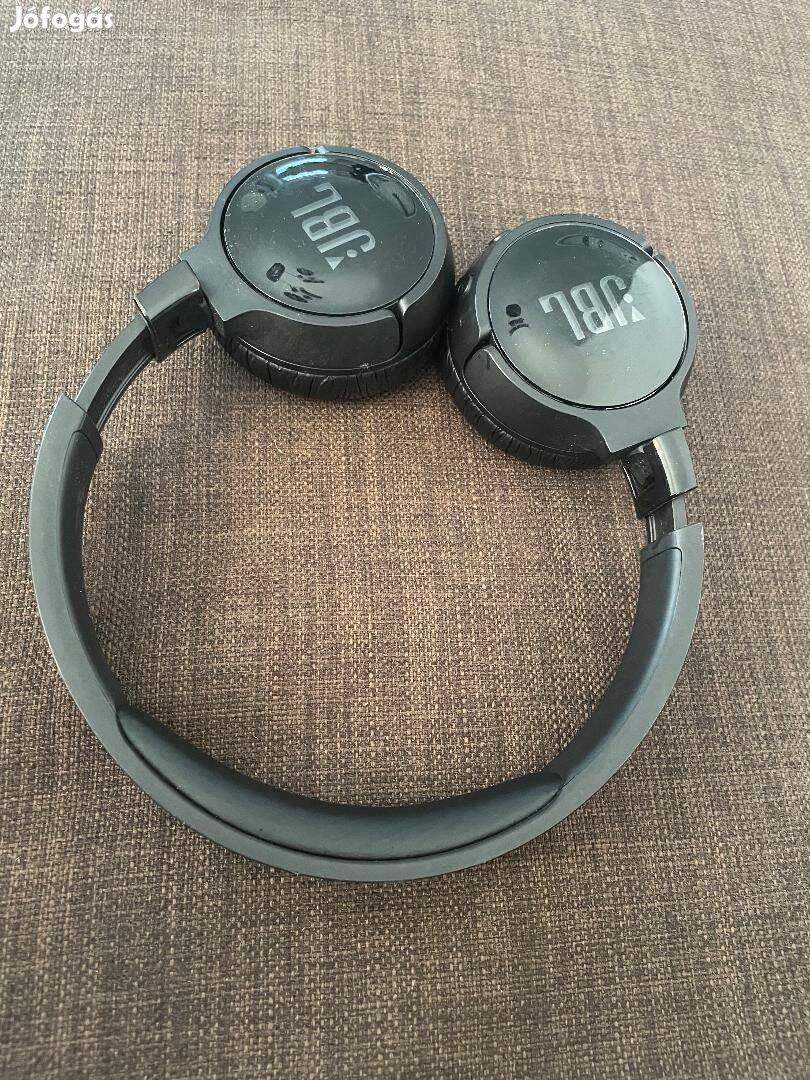 JBL Tune Bluetooth fejhallgató eladó