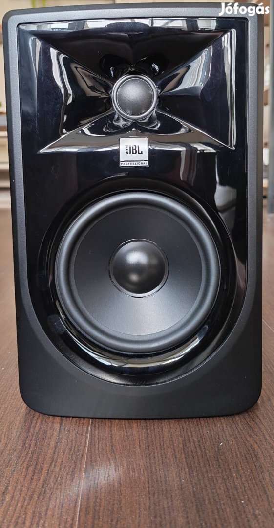 JBL aktív hangfalpár eladó
